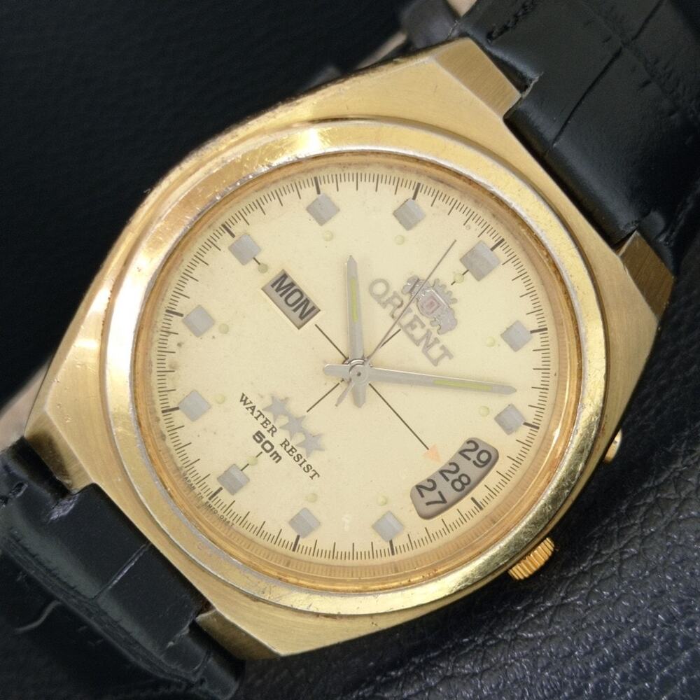 Vintage 1970 Orient Automatic Mens Gold Watch W/daydate & Gold accents